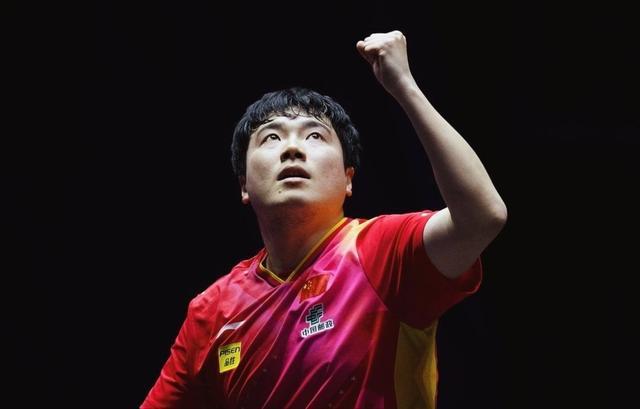 开云-王皓最新揭秘:梁靖崑打张本智和之前,我在房间问了他三个问题